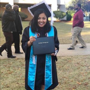 Meet your Posher, Deanna